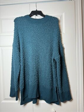EC women's loose knit tunic sweater